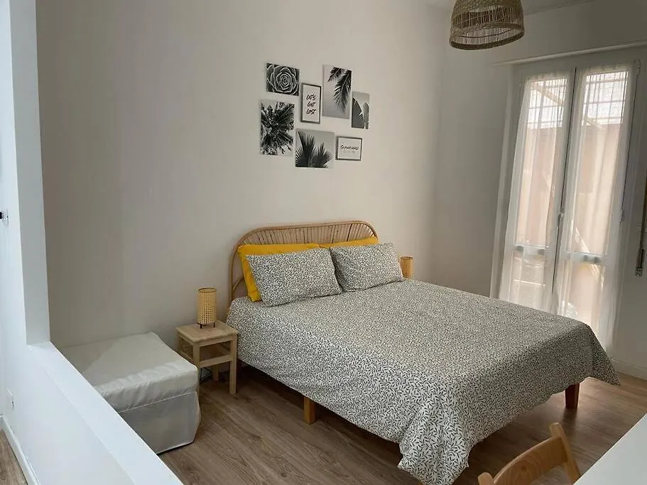 Apartment Casina Da Vinci, Monolocale Ecosostenibile Alassio